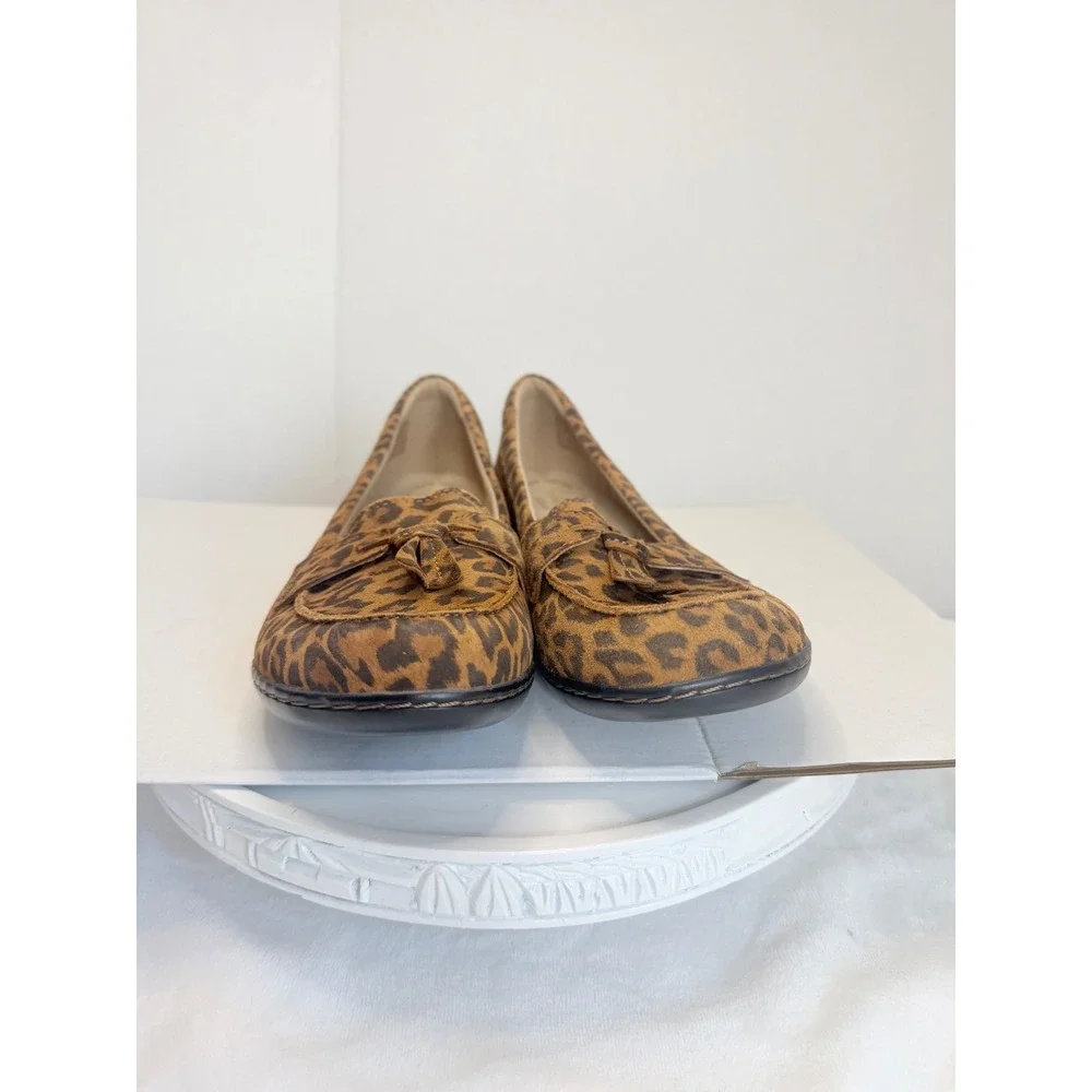 Clarks Collection Loafers Womens 11 Brown Excellent Leopard Print Tassel Flats